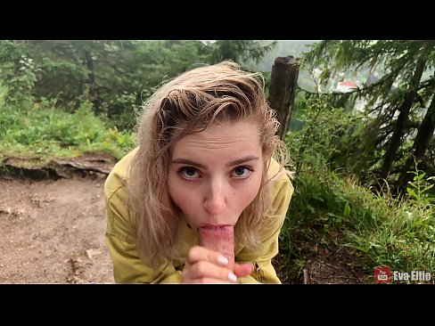 ❤️ Dívka polyká sperma po veřejném orálu - Eva Elfi Šukání video u nás cs.rassadakubani.ru ❌